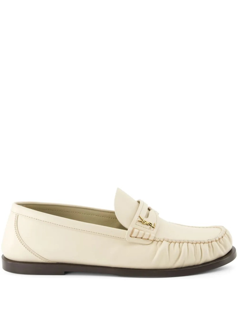 Loafers in smooth leather