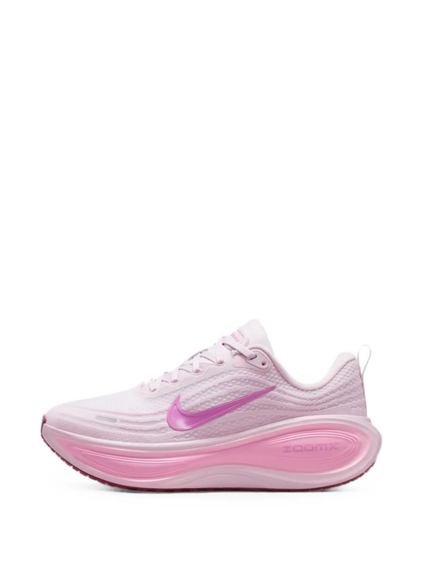 Vomero Plus sneakers