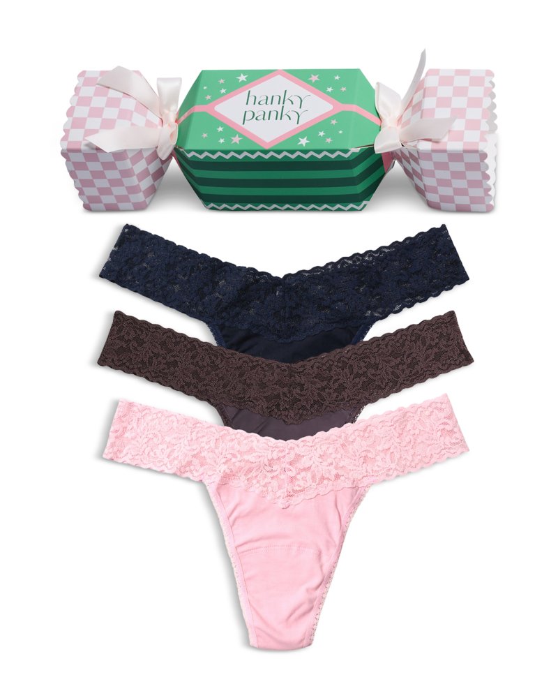 Signature Lace Low Rise Thong, Pack of 3