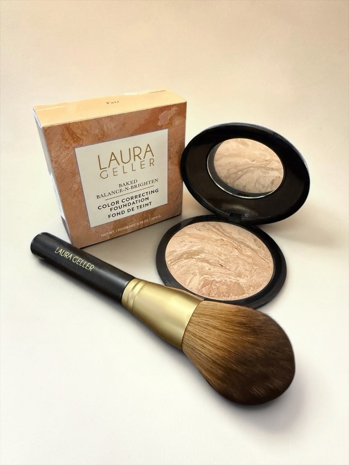 Laura Geller Baked Balance-n-Brighten Foundation compact, box and brush