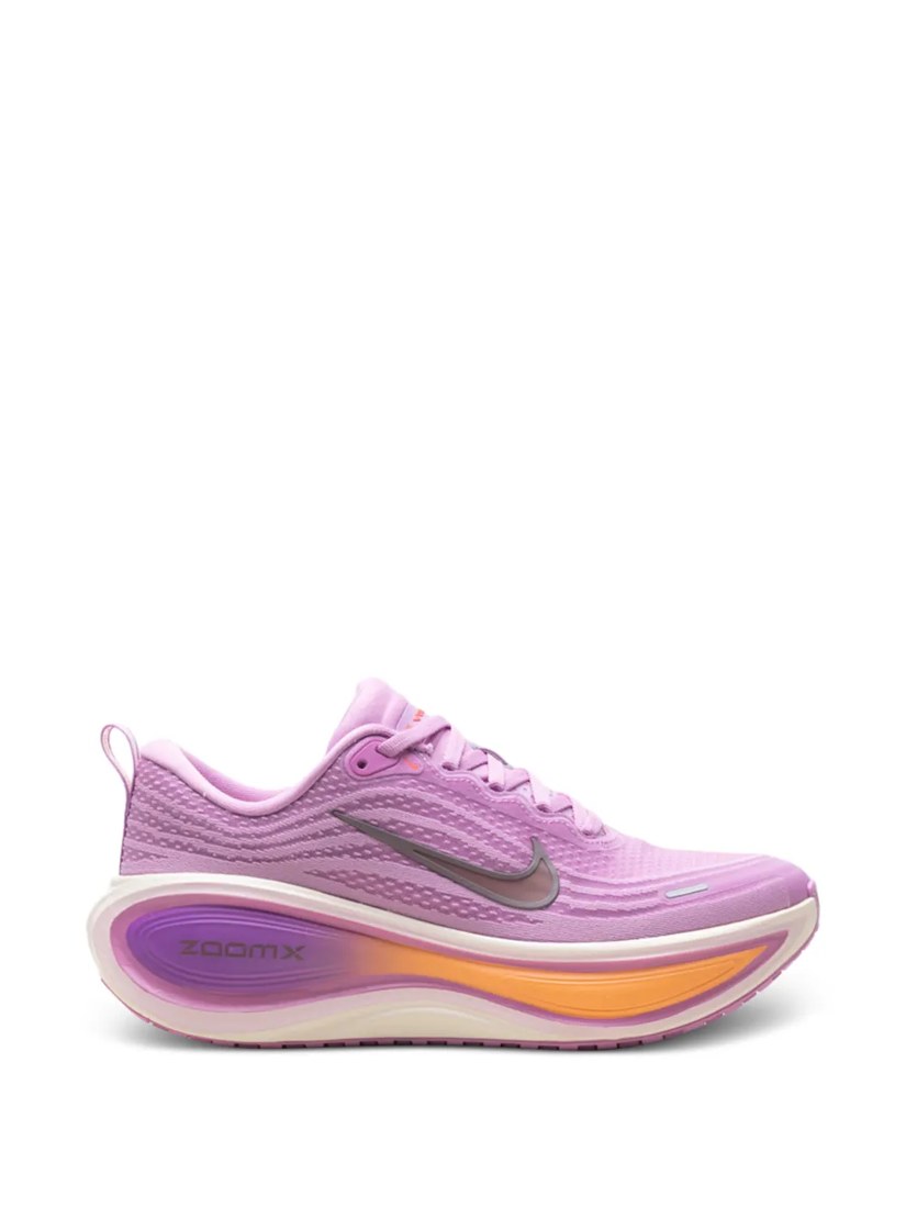 Vomero Plus road-running shoes