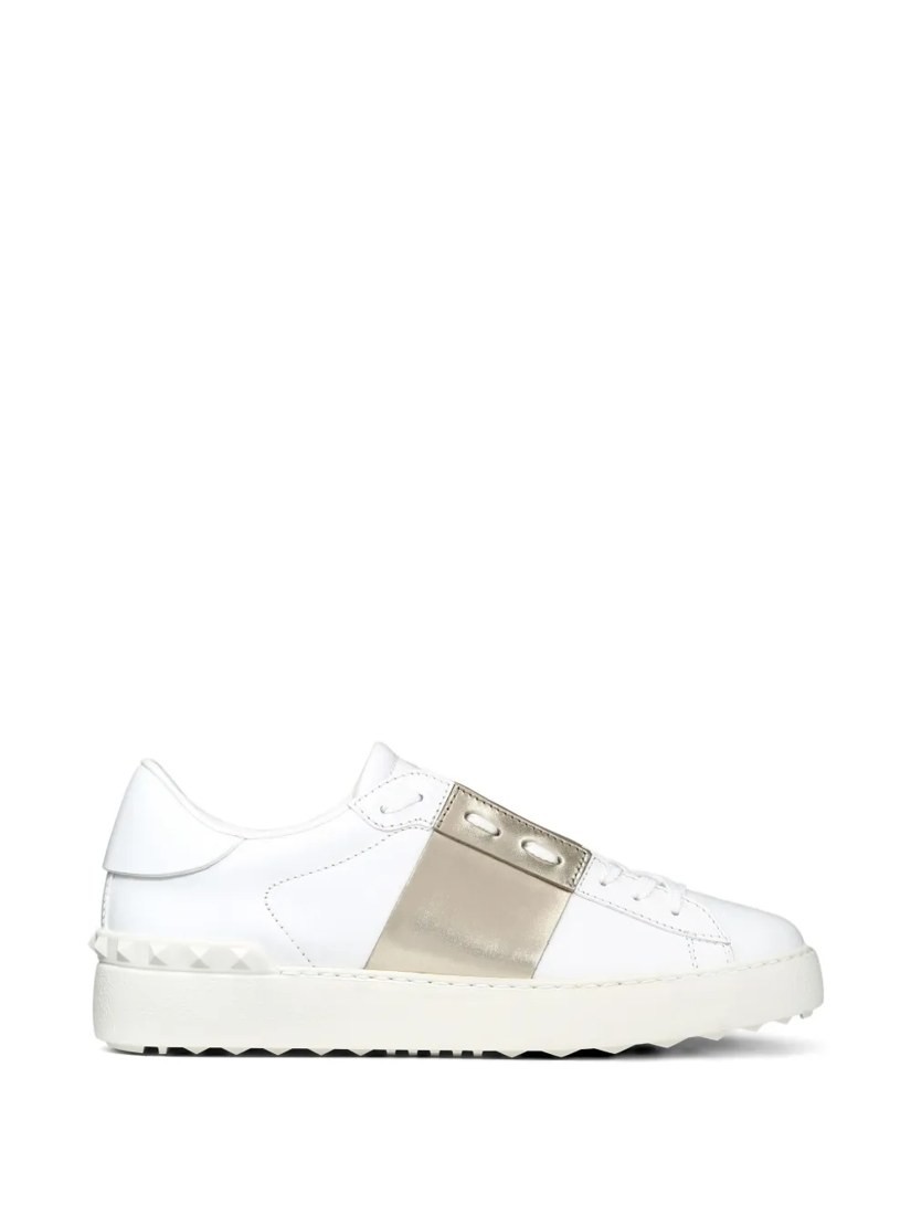 Open leather sneakers