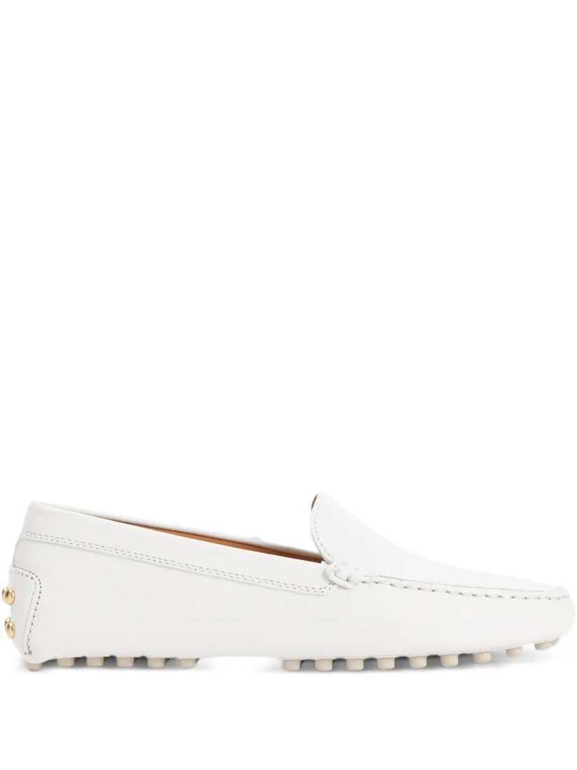Metal dots Gommino loafers in leather