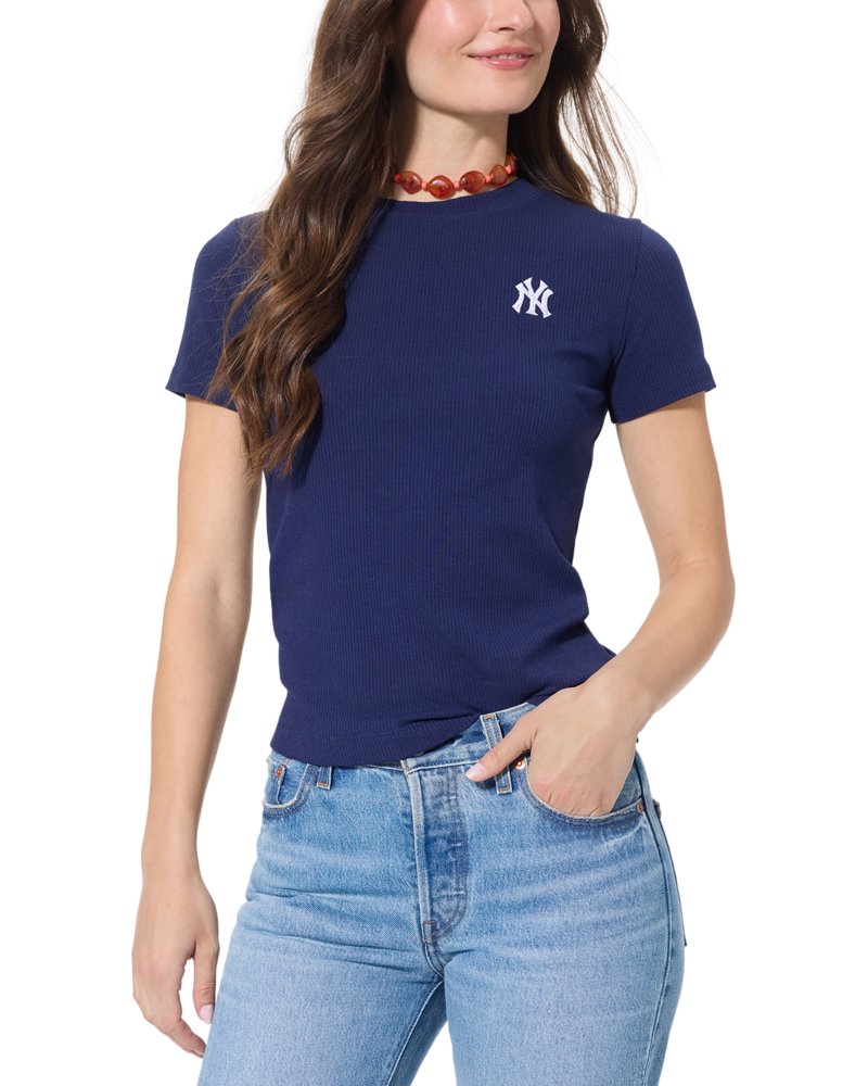 Rib Embroidered Tee
