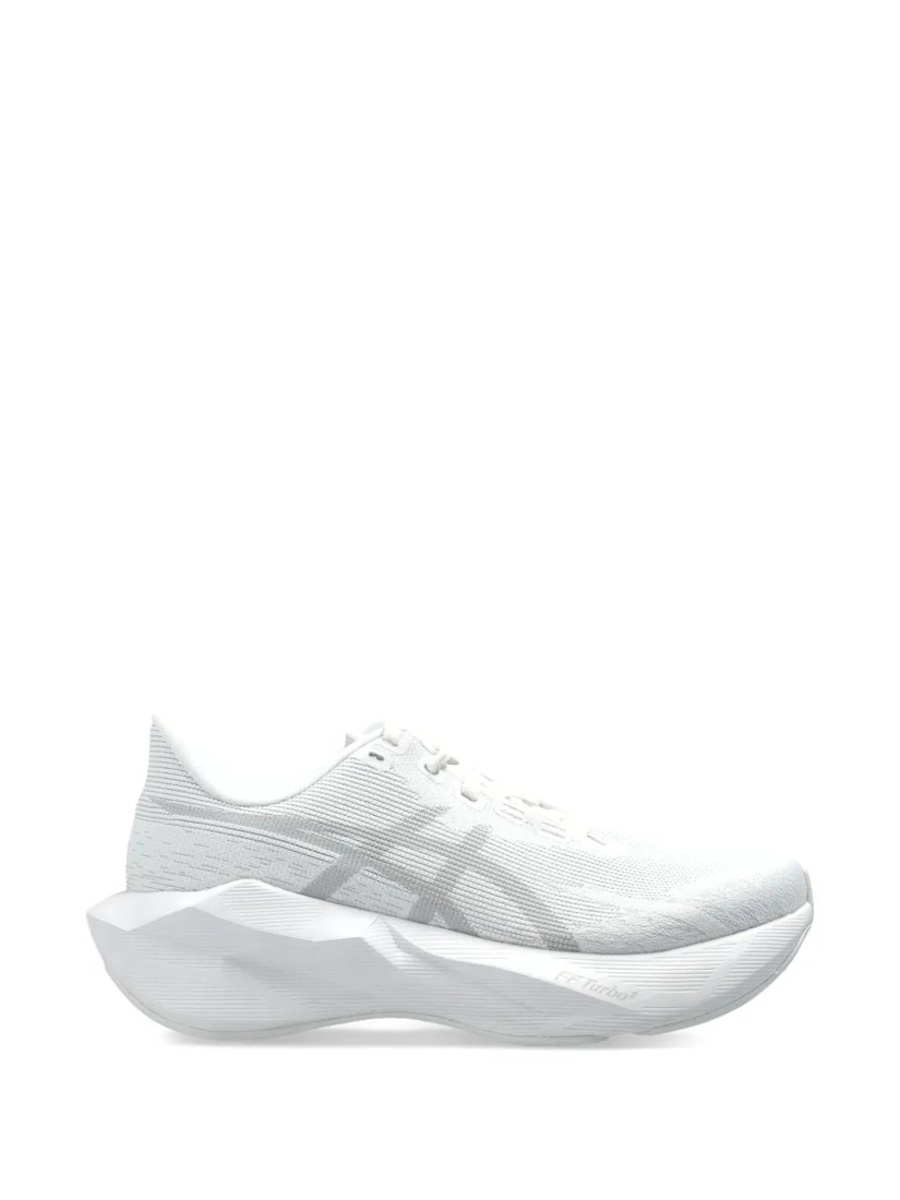 Novablast 6 sneakers