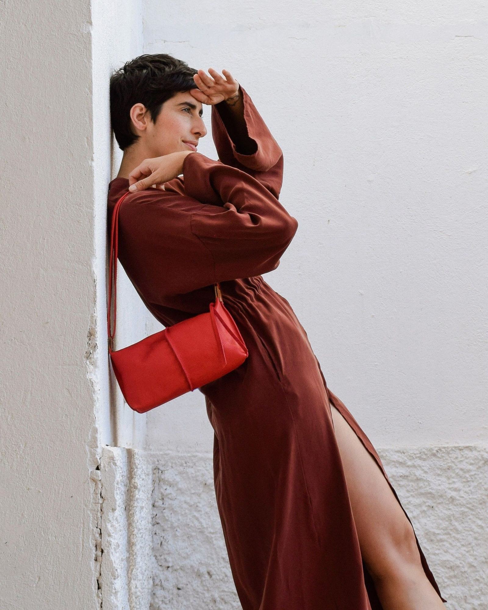 Crossbody Phone Bag: The Strap That Followed the Bigger iPhone