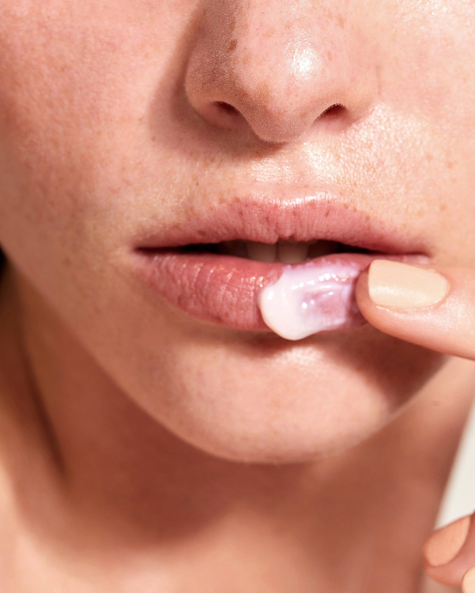 Dermatologist Recommended Lip Balm: The AAD Checklist and Picks
