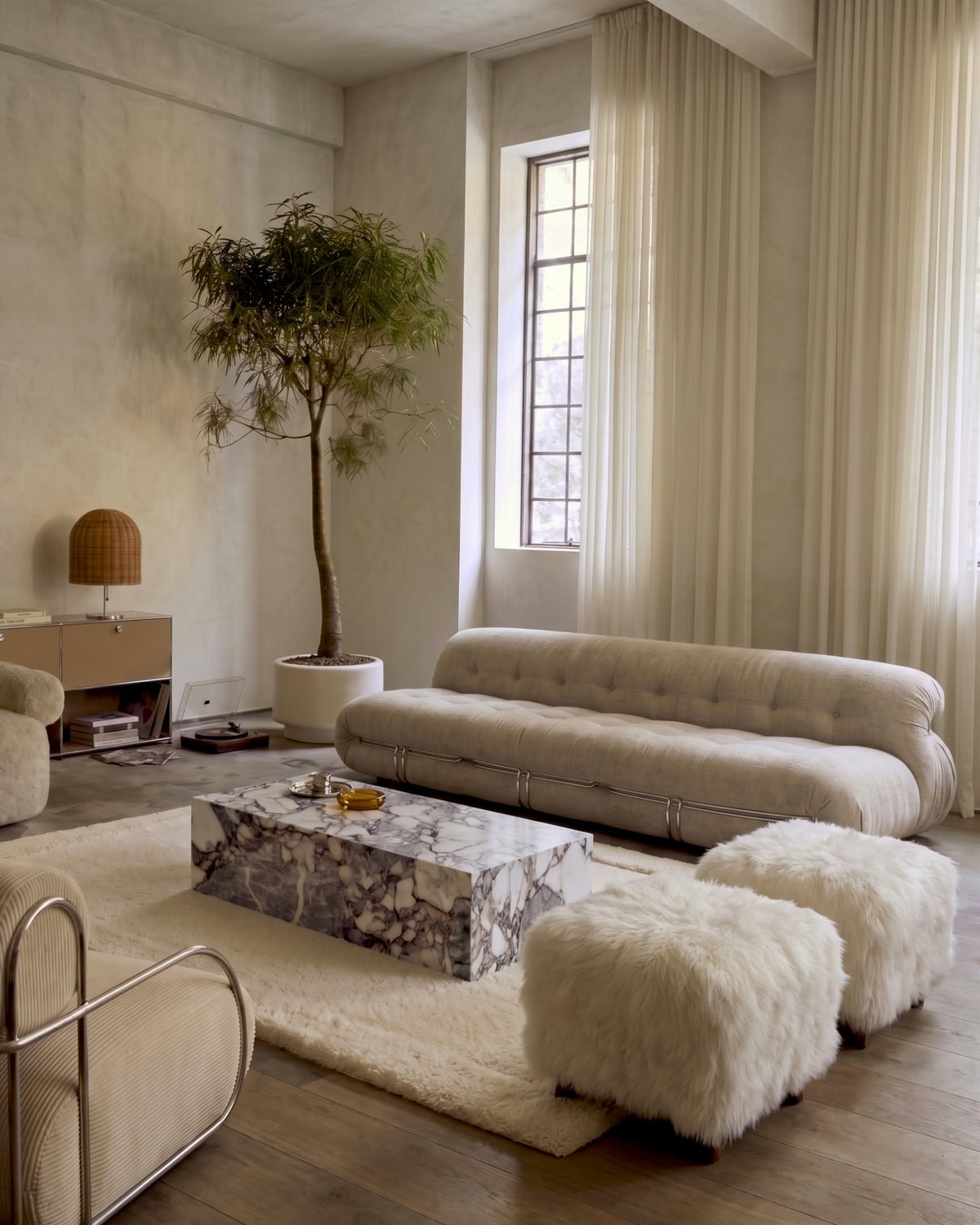 Deep Cloud Couch: Modular and Curved Sofas for Sinking In