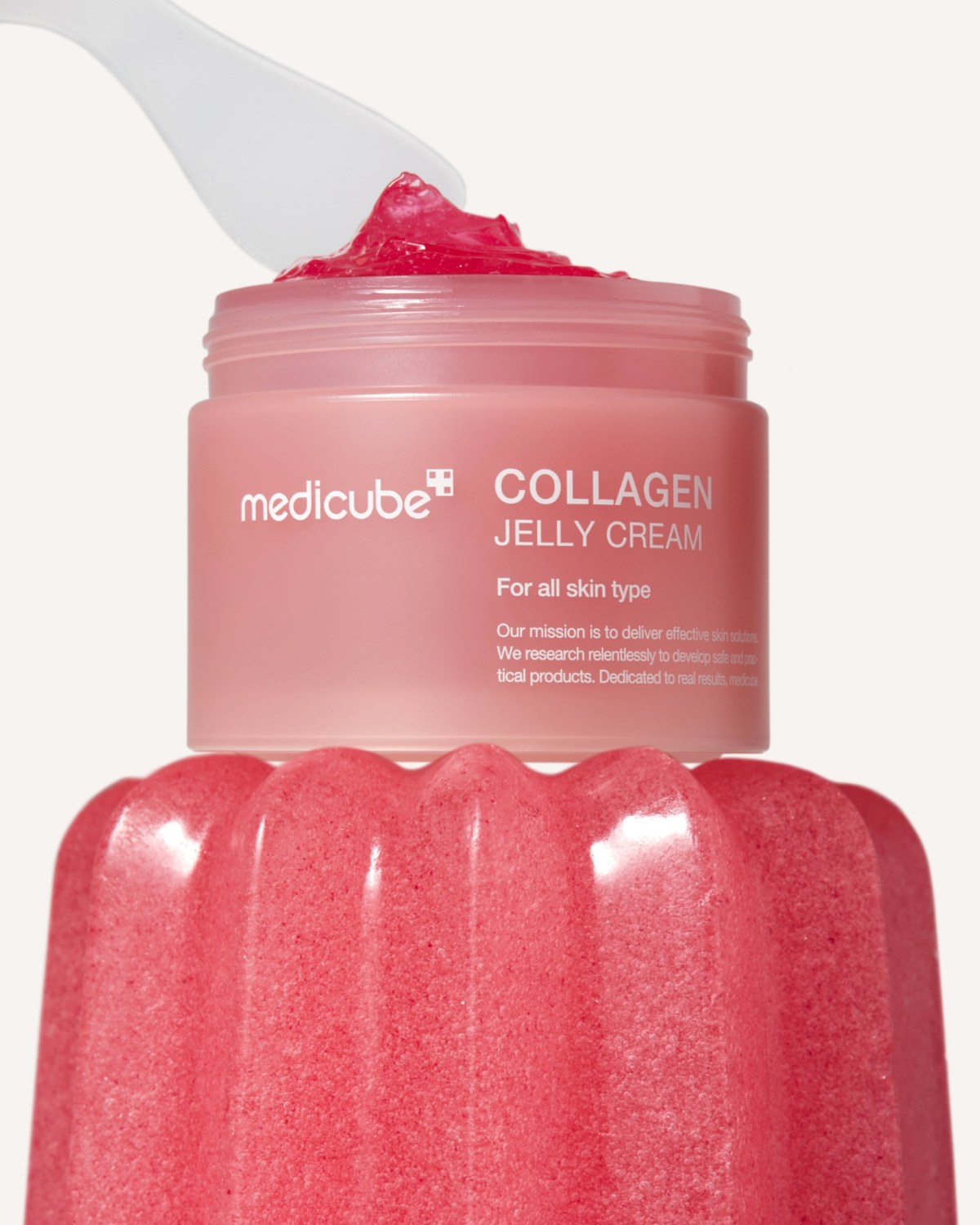 Bounce Back: medicube Collagen Jelly Cream and Its Closest Relatives