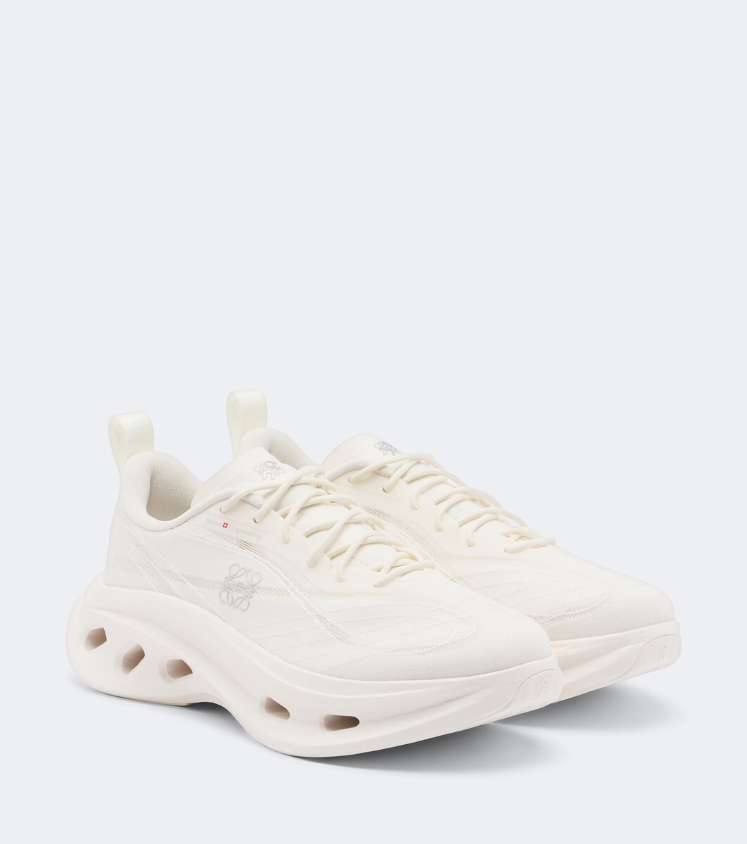 X On Cloudtilt Cosmic running sneakers