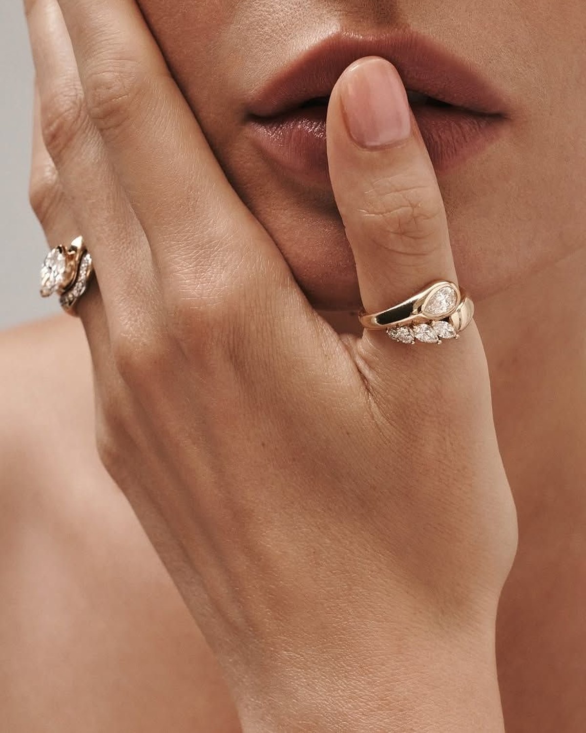 Kinn Studio Jewelry: The Solid Gold Brand Born From a Family Robbery
