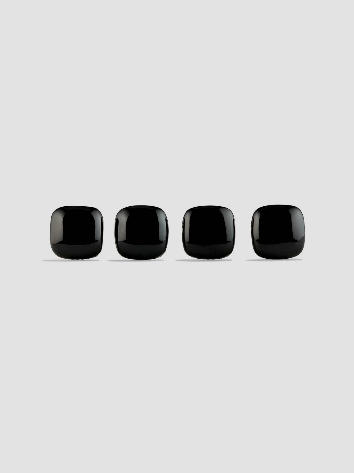 Streamline Cushion Shirt Studs
