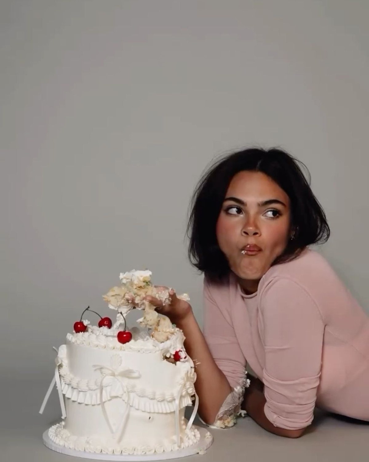 Birthday Gift Ideas for Her: The Gift That Starts With Her Birth Month