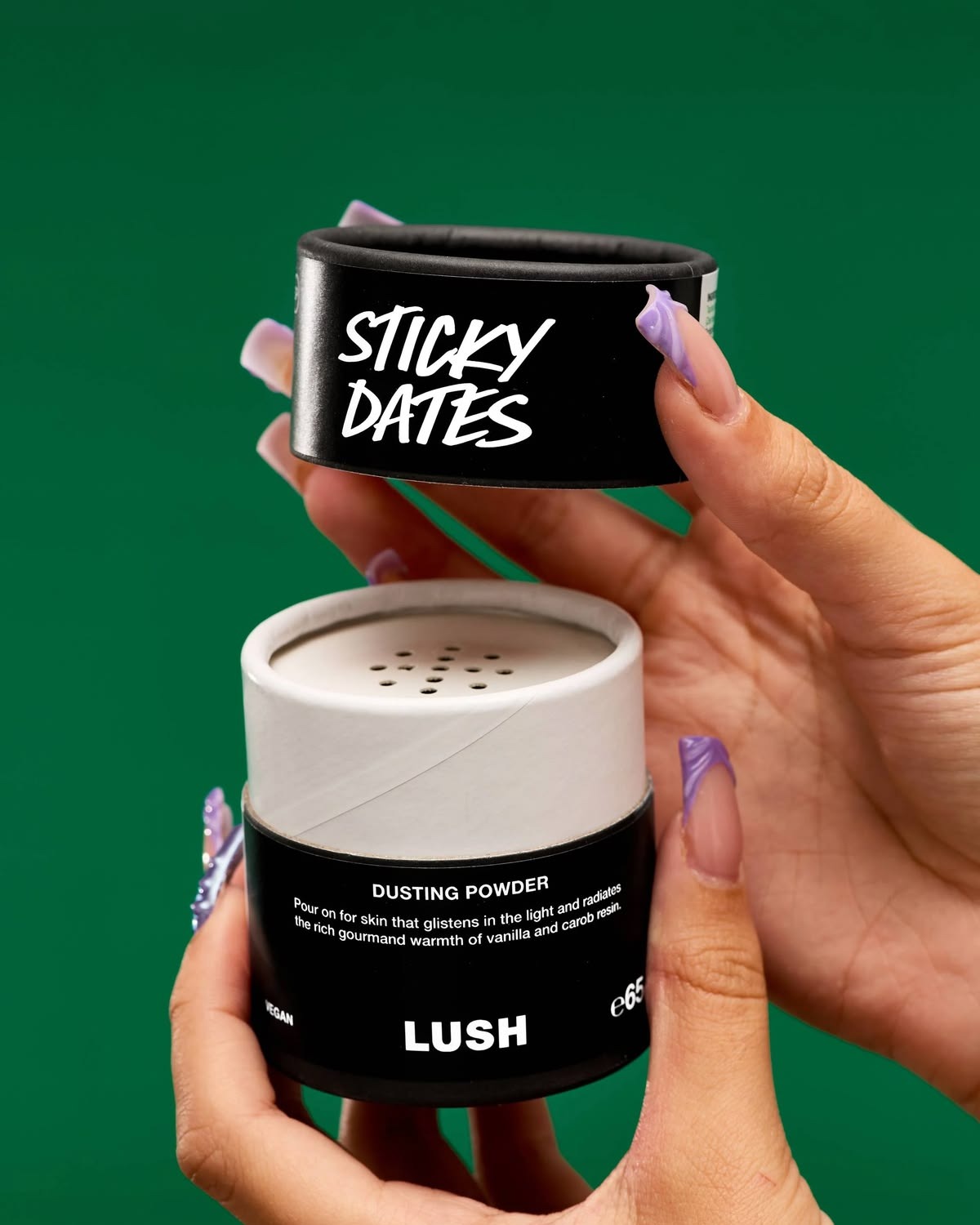 Lush Dusting Powder and Talc: A Cornstarch and Kaolin Base