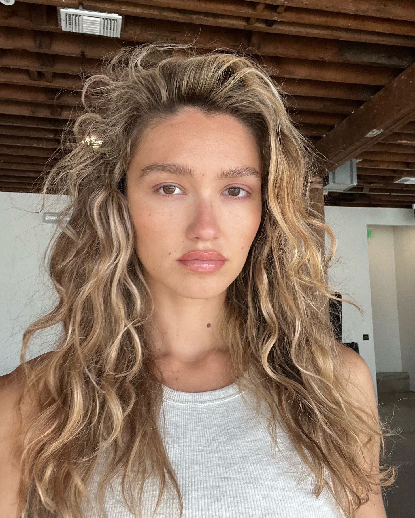Kitsch Air Dry Cream and an Air-Dry Routine
