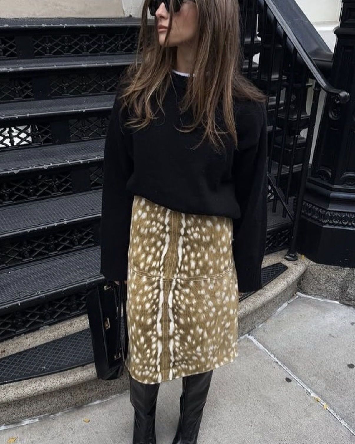 Fall Skirt Outfits Where the Skirt Leads