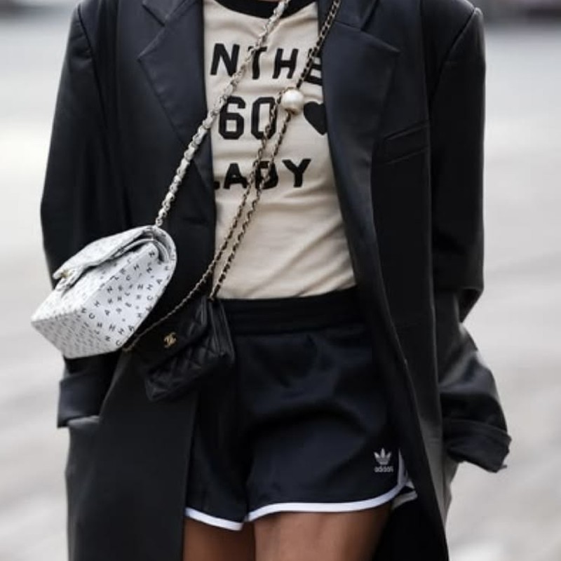 Preppy Goth: Outfit Ideas