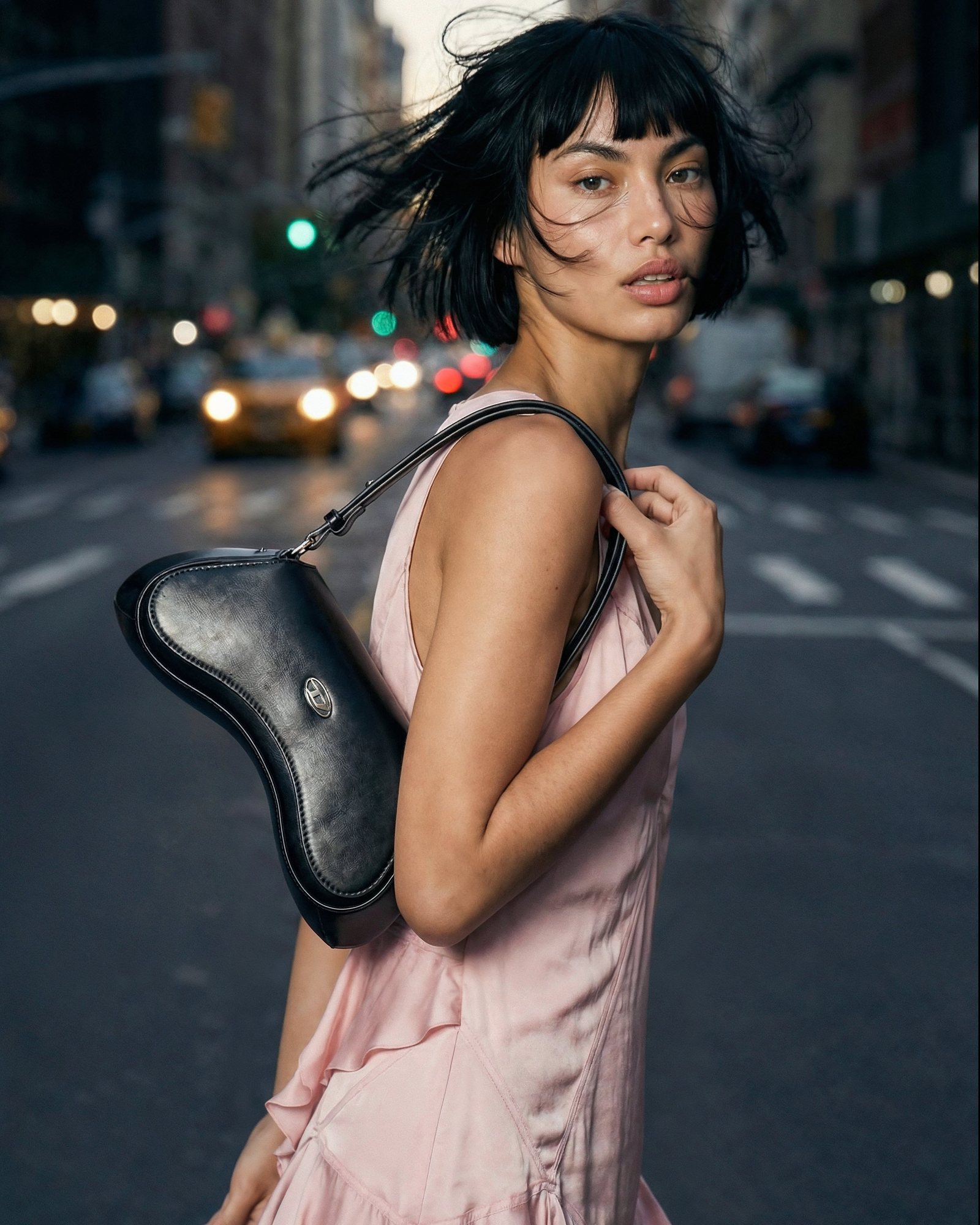 The Crescent Lock Bag: Polished Shoulder Shapes for Fall