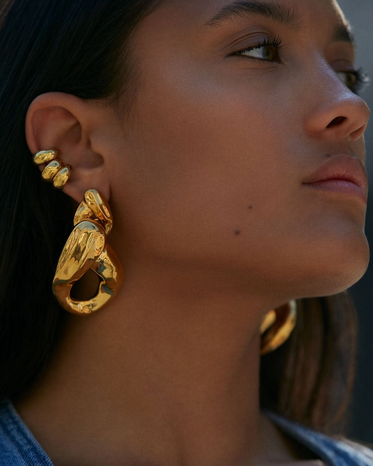 Gold Nugget Earrings: The Molten, Sculptural Shapes Taking Over Fall