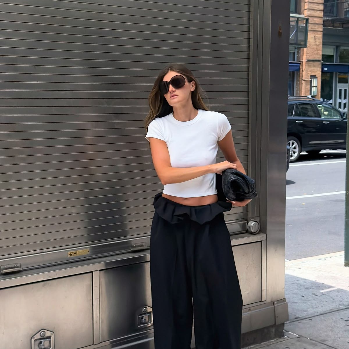 How to Style Graphic Tees?