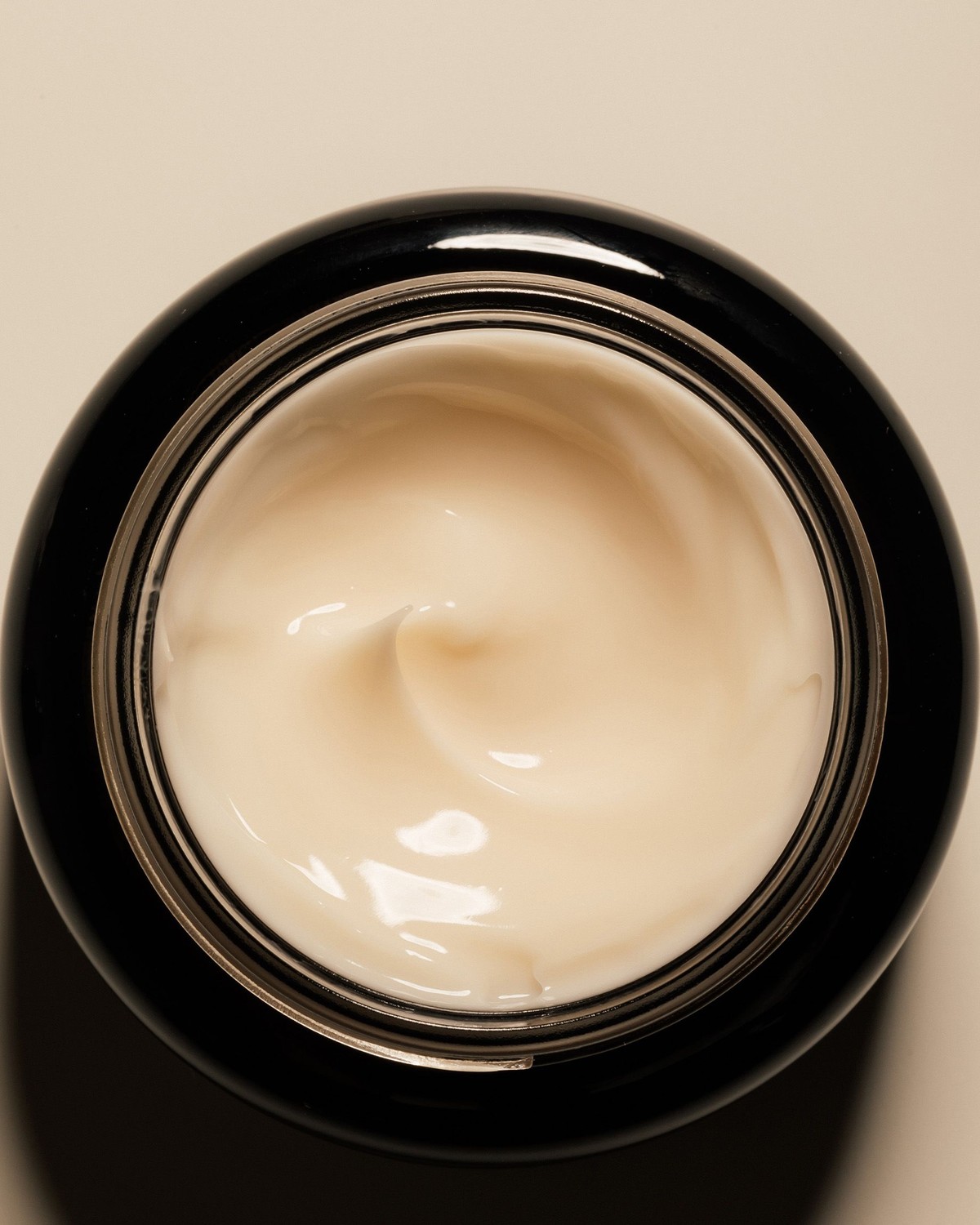 Elemis: A 1989 London Idea, Marine Cream, and the Rest of the Shelf