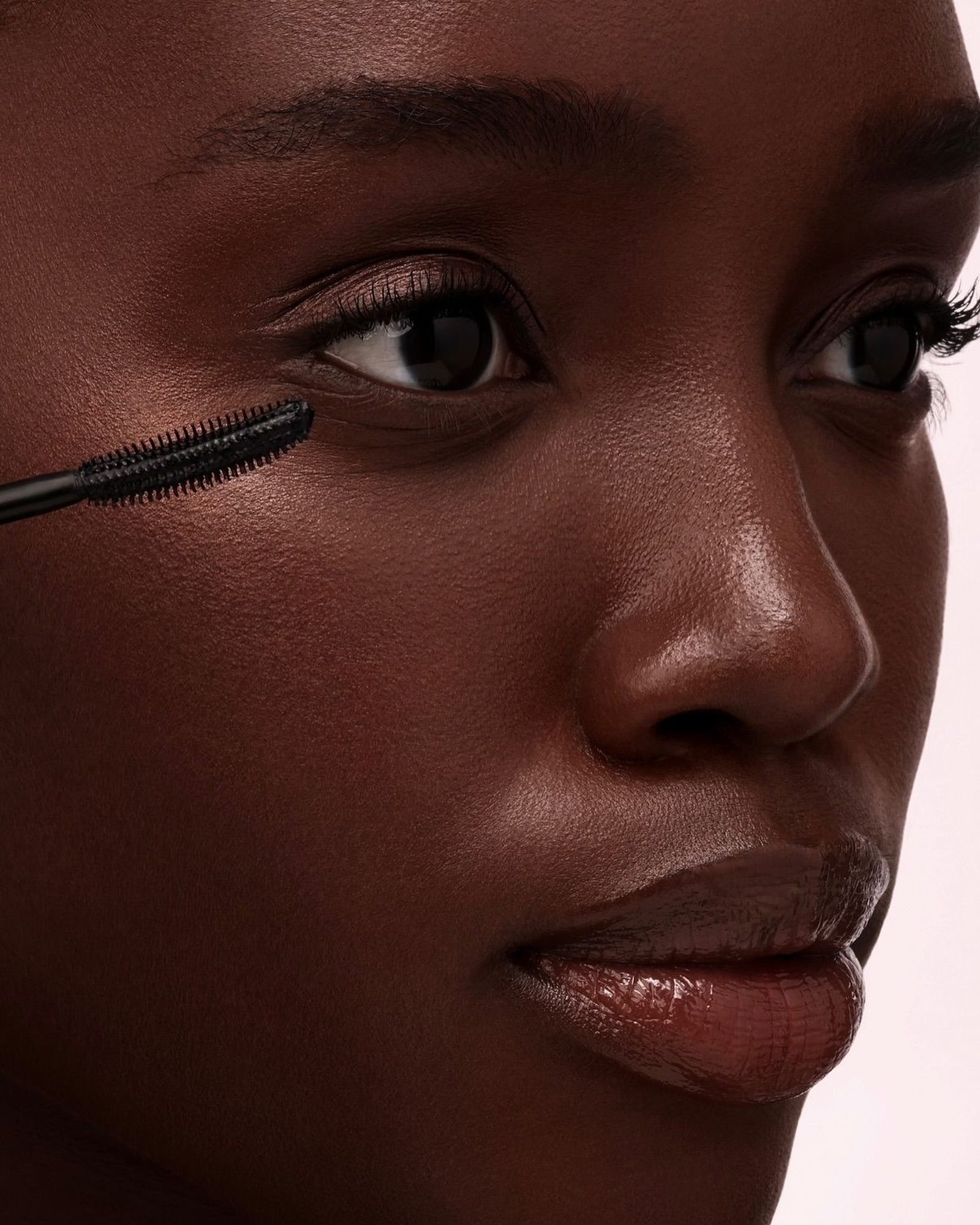 Waterproof Mascara, From the 1939 World's Fair to Tubing Formulas
