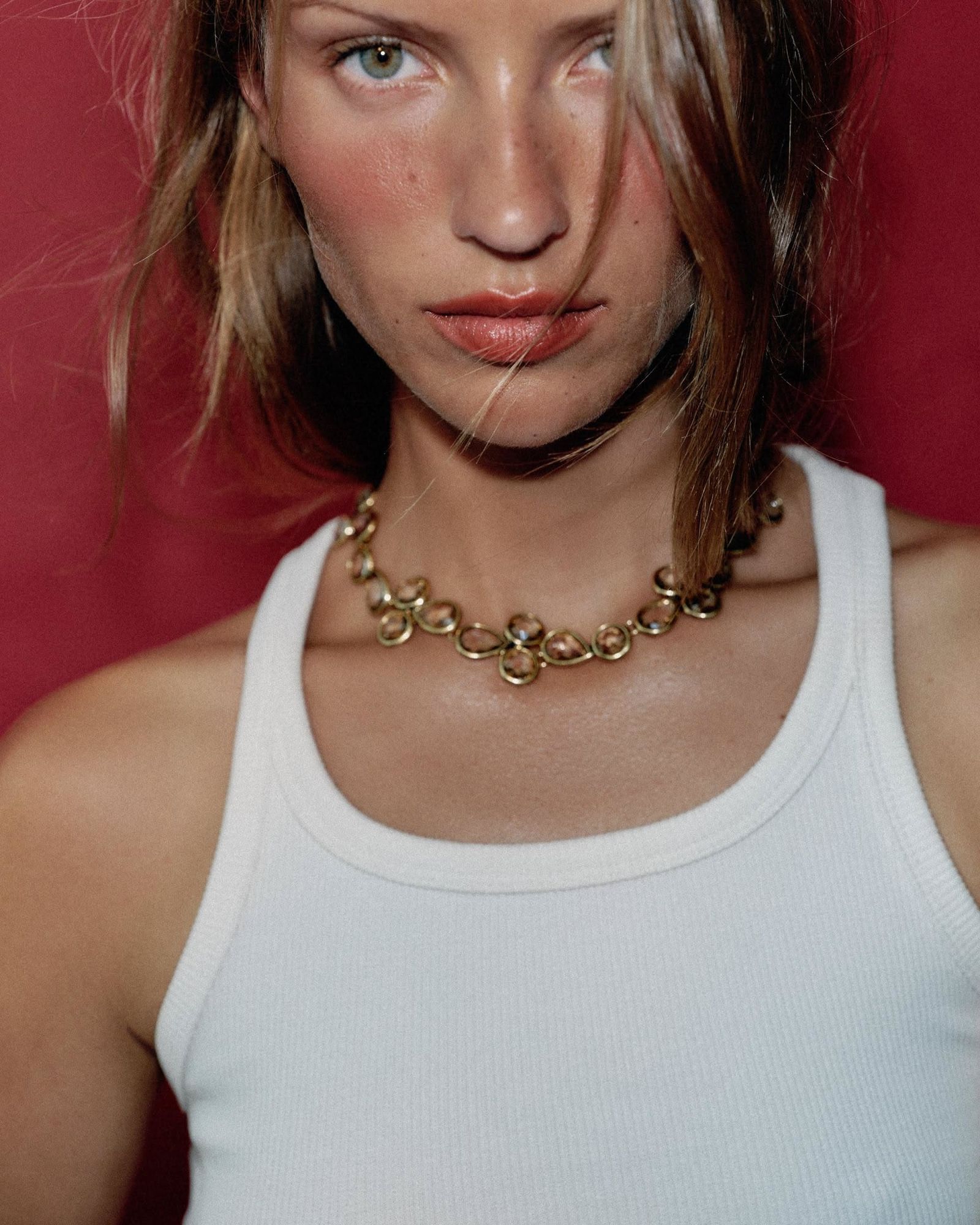 2016 Fashion: Why Chokers, Bombers and Velvet Are Back After Ten Years