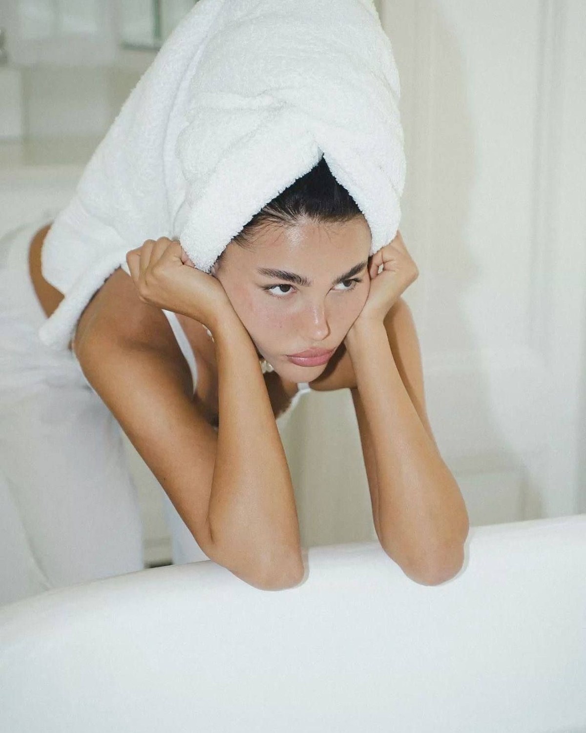 Self Care Gifts for Women: The Quiet Art of Taking the Evening Back