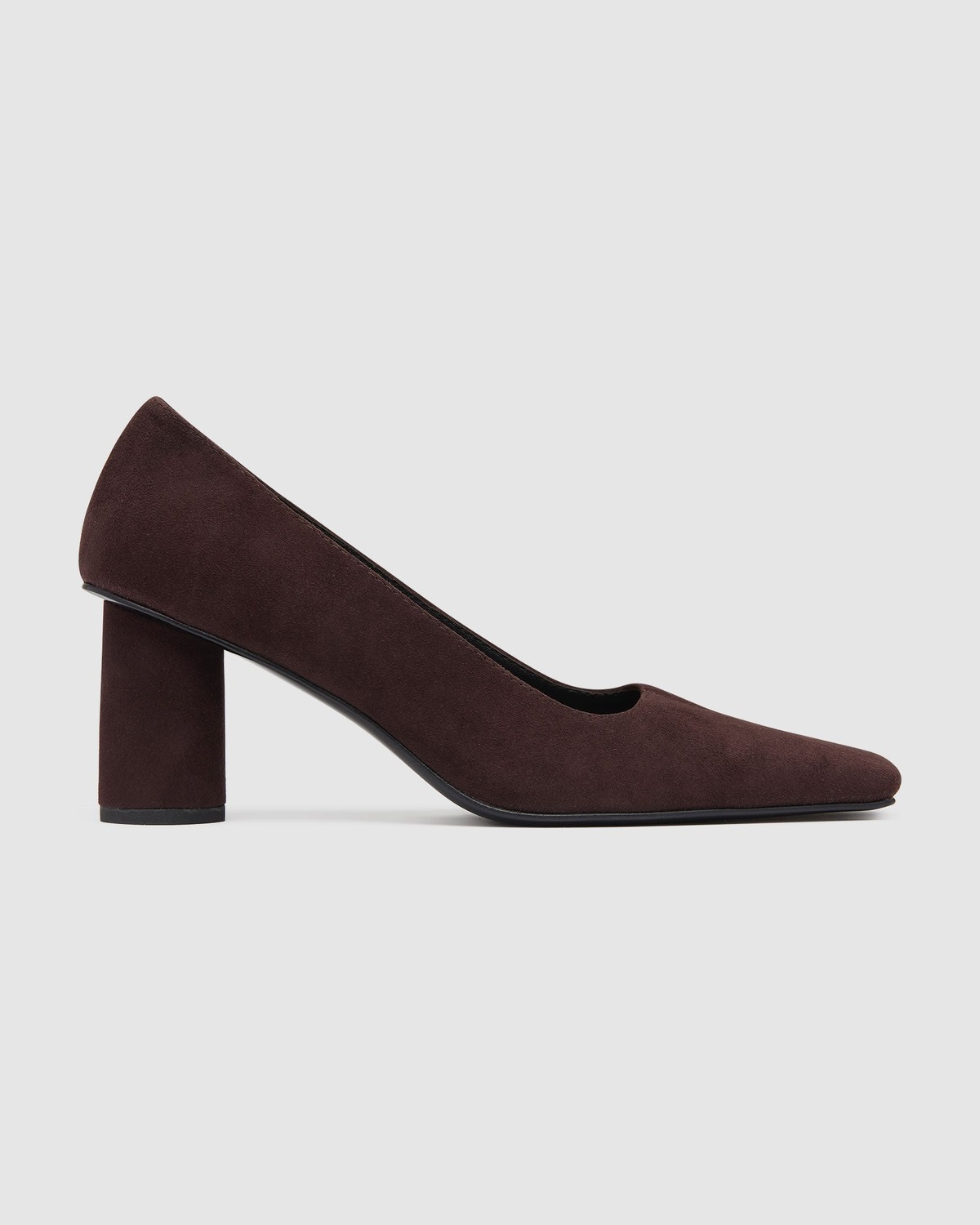Suede Cylinder Pumps in Coffee