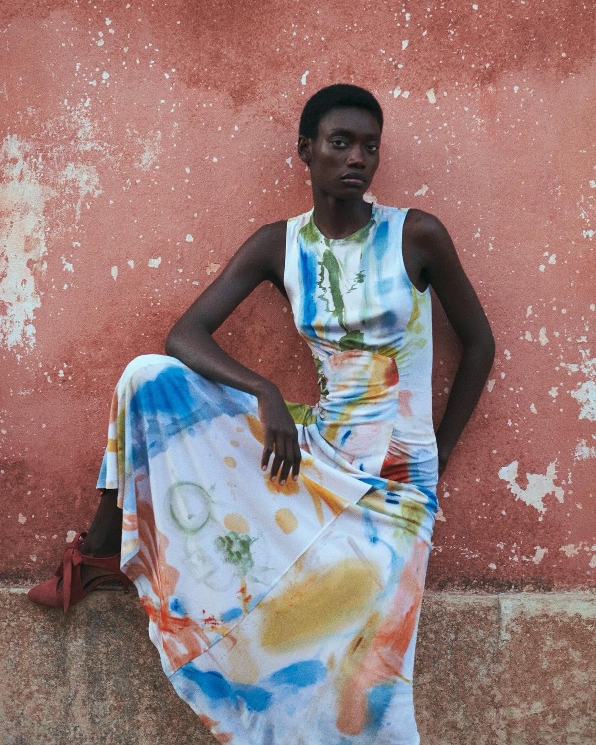 Tropical Chic Dress Code: Why Orange Beats Black at an Island Wedding