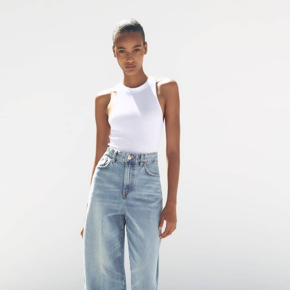 Barrel Jeans: The Shape Explained