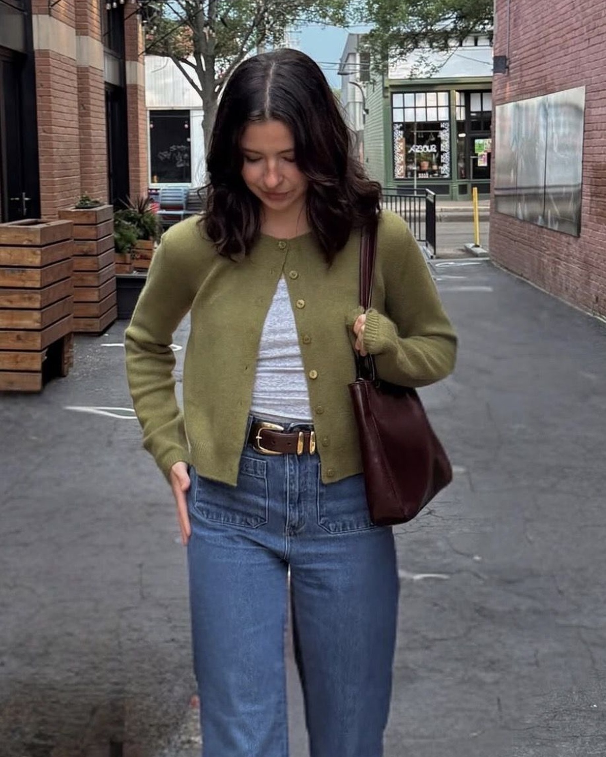 Cropped Cardigans: Waist-Length Knits to Wear Buttoned, Open or Layered