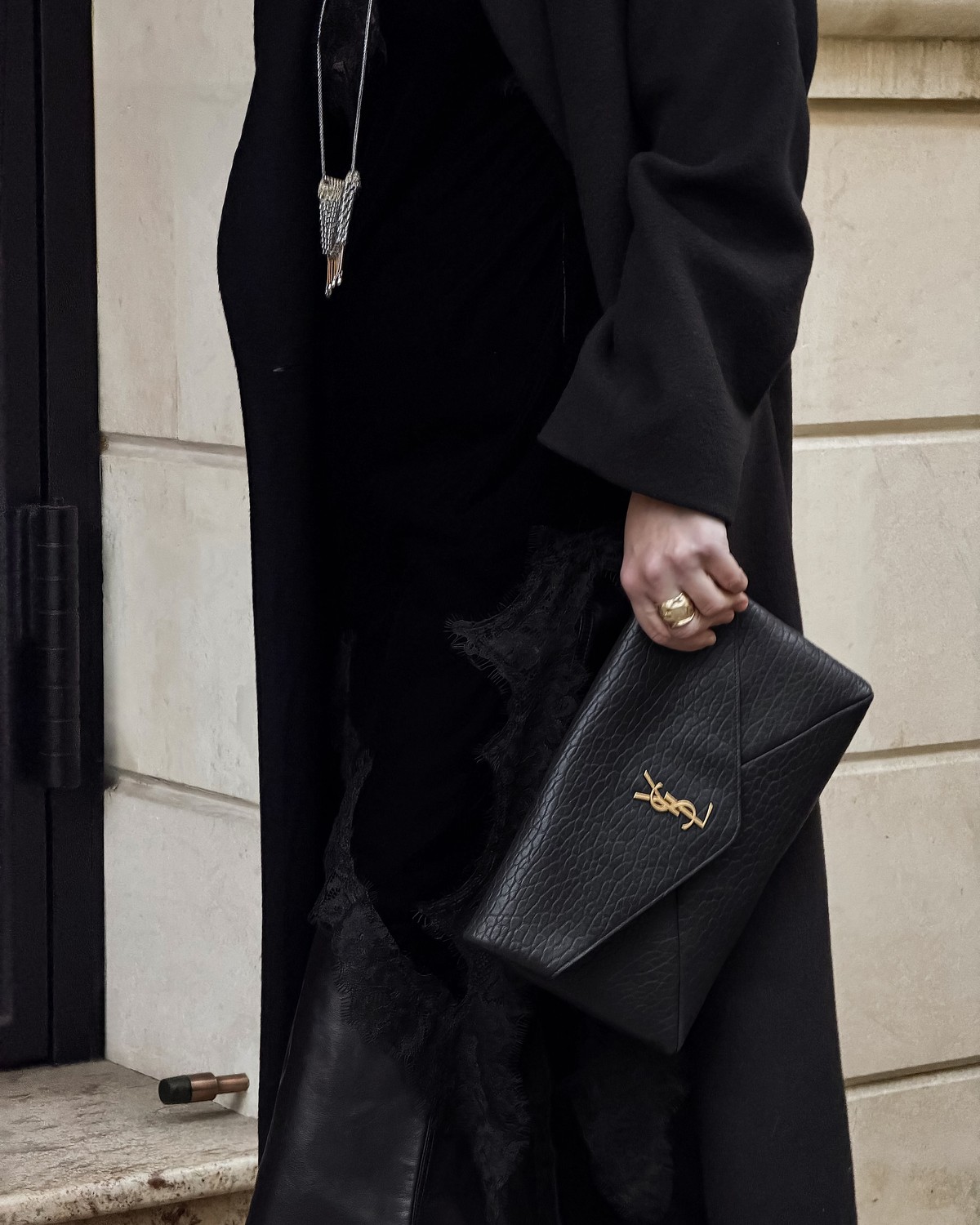 The YSL Wallet for Women: Long, Card Case or Chain, Pick by How You Carry