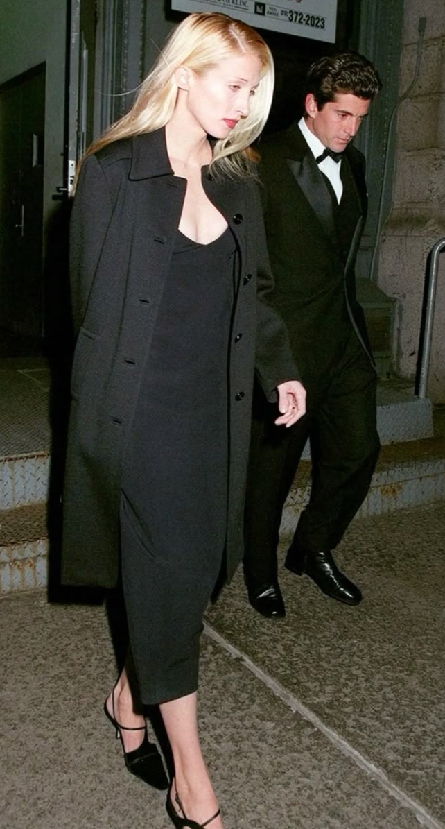 Carolyn Bessette Kennedy Wardrobe