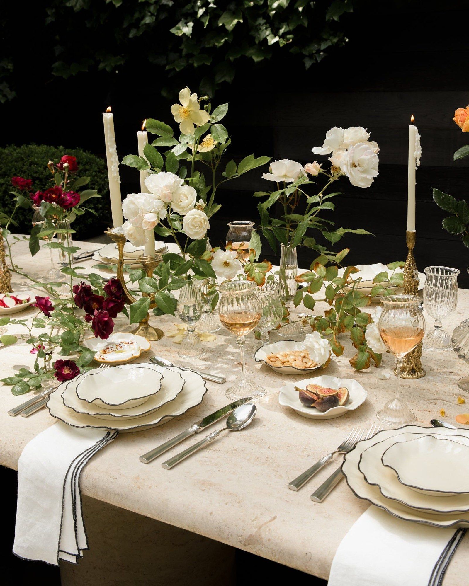 How To Layer Glassware On A Table