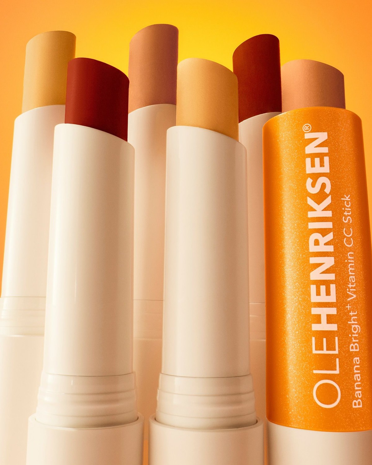 OLEHENRIKSEN: Ole Henriksen Left Denmark for LA and Brought Banana Bright