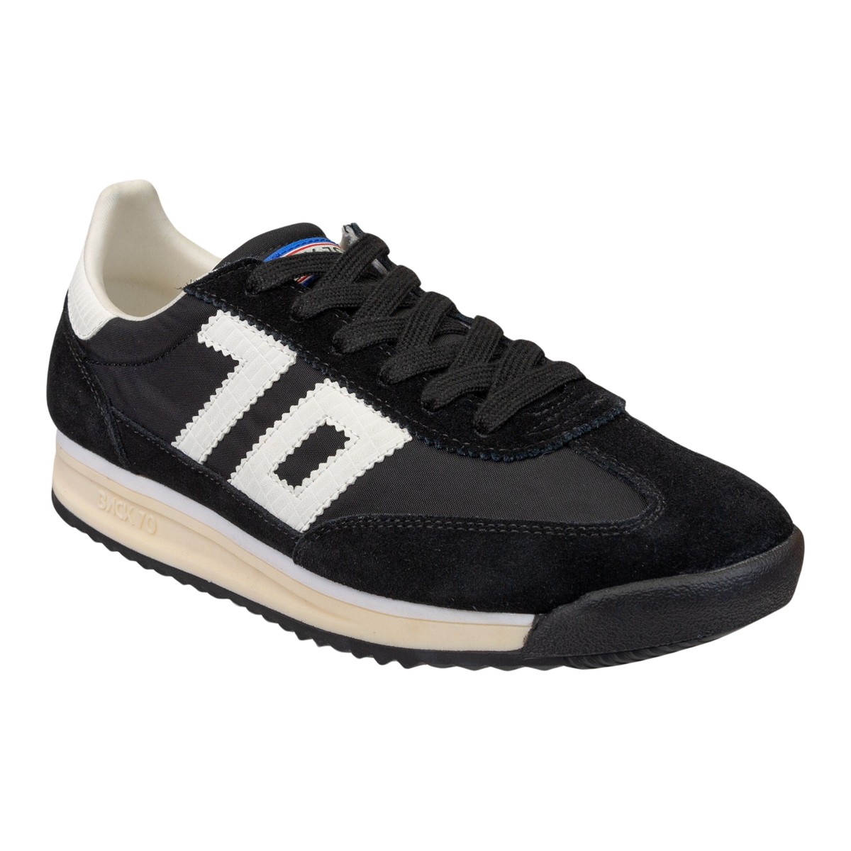 Barkley Jogger Sneakers in Black