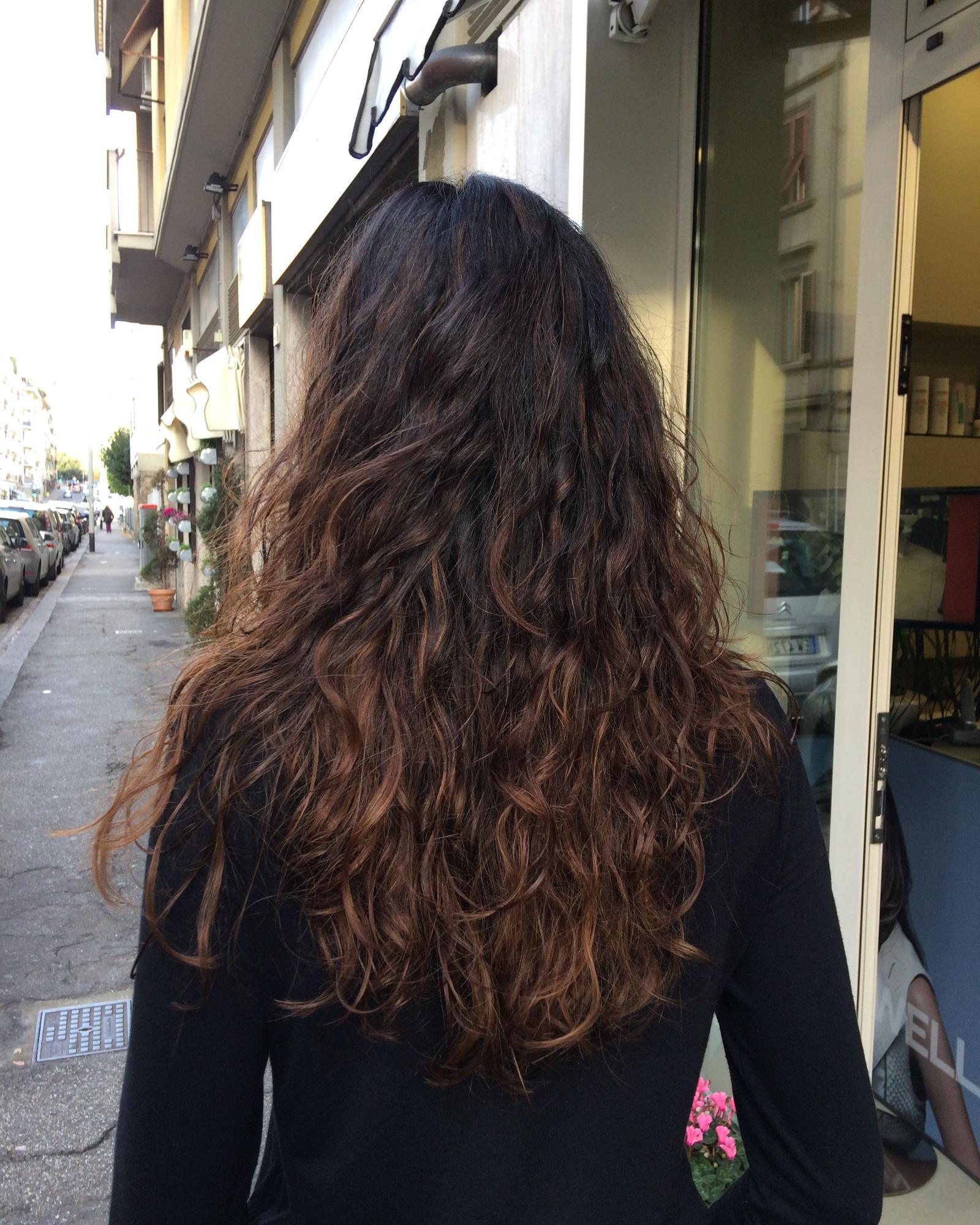 Curl Cream for Wavy Hair That Will Not Weigh Waves Down