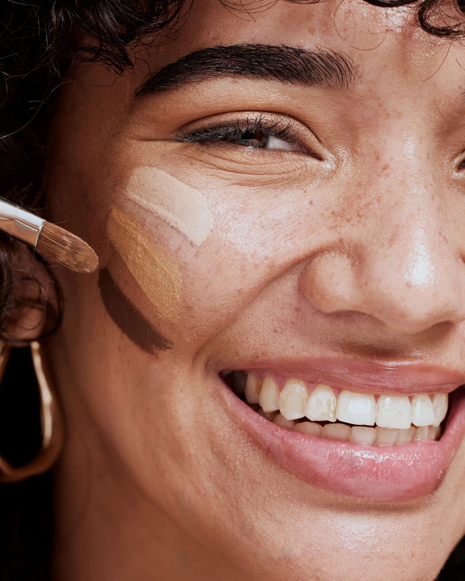 Powder Foundation That Looks Like Skin, Not a Mask
