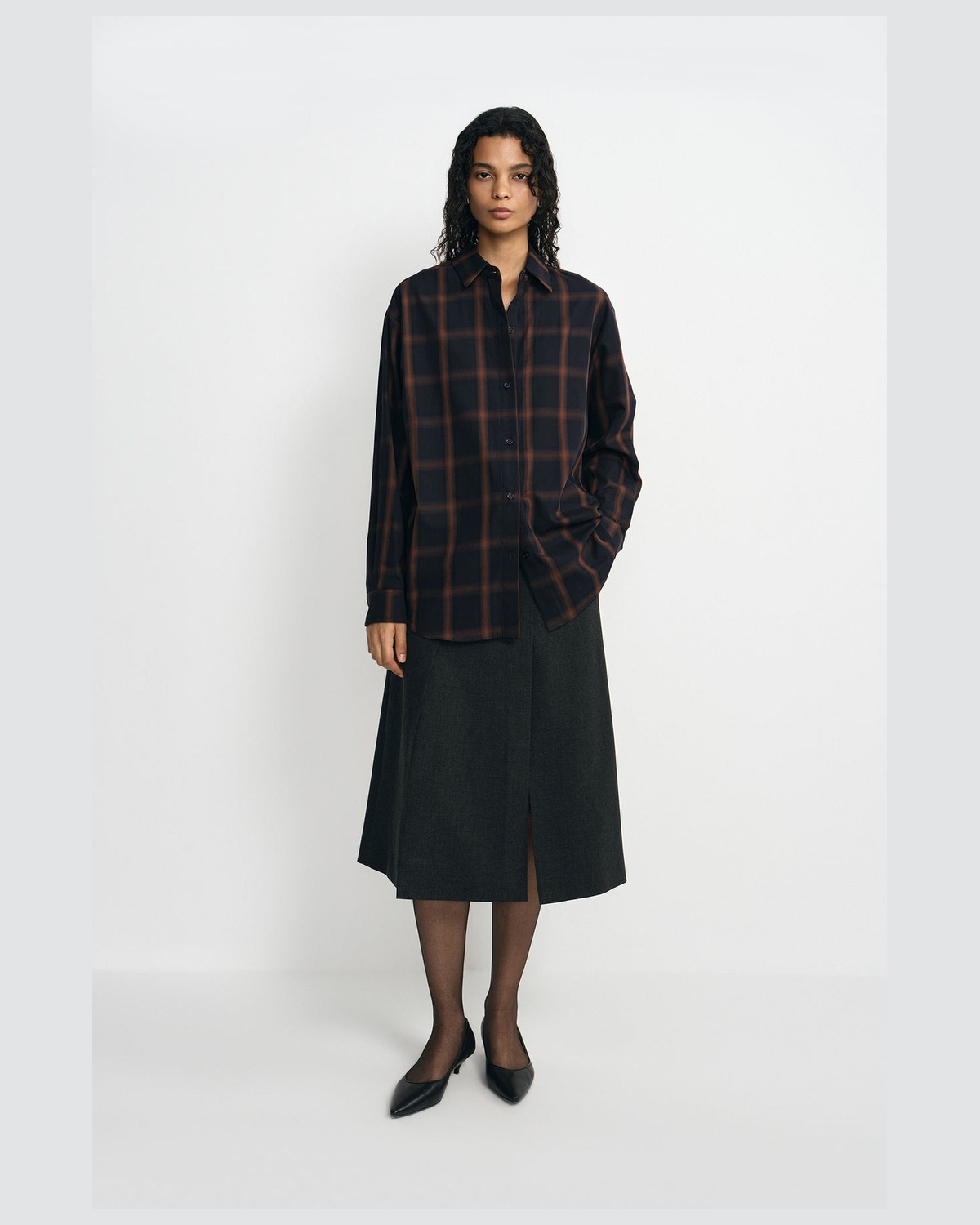 Elouet Plaid Oversized Shirt