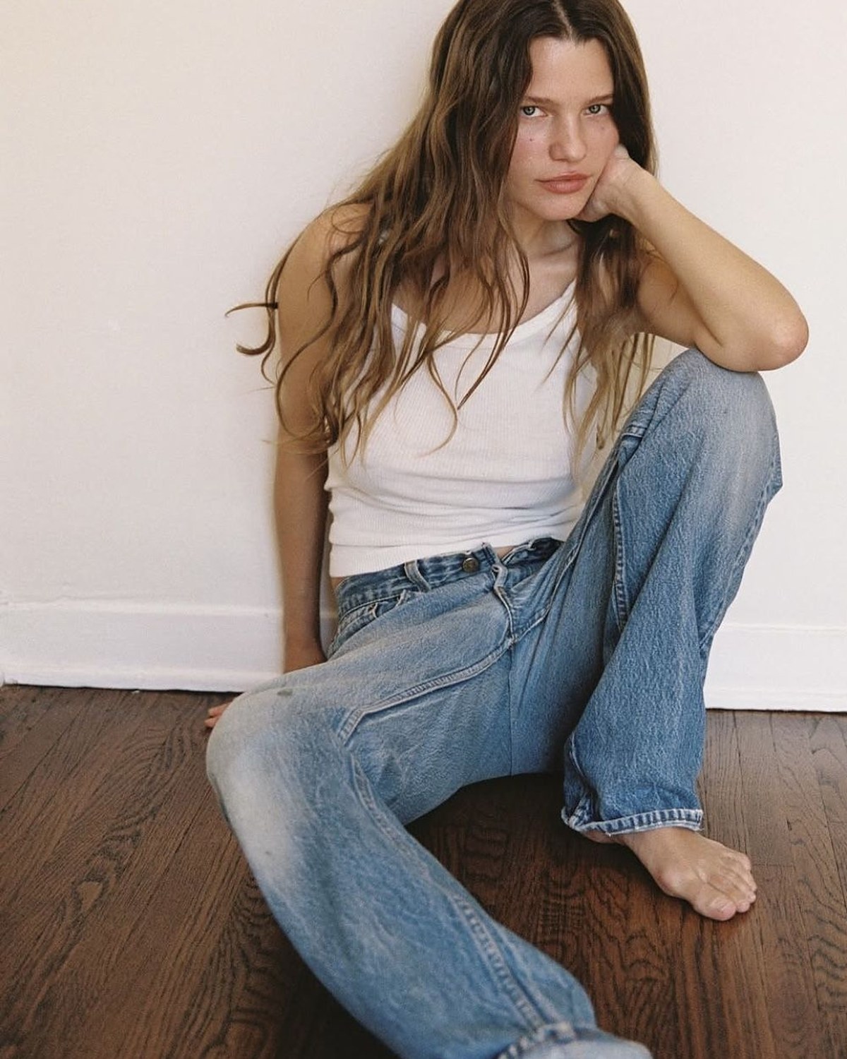 Hollister Jeans: The Fits Behind a Made-Up Beach Story