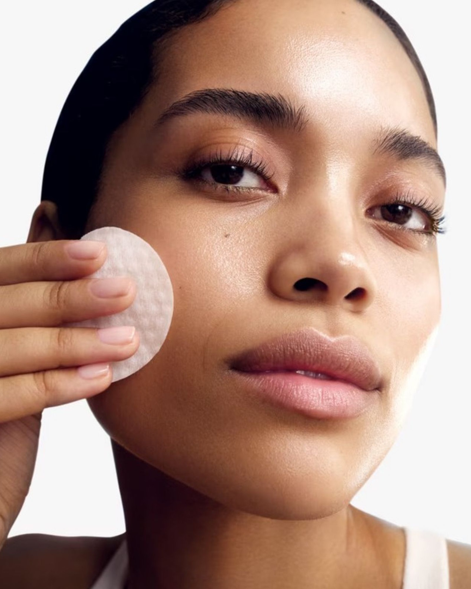 Glycolic Acid Benefits, From a 1974 Dermatology Paper to Your Toner