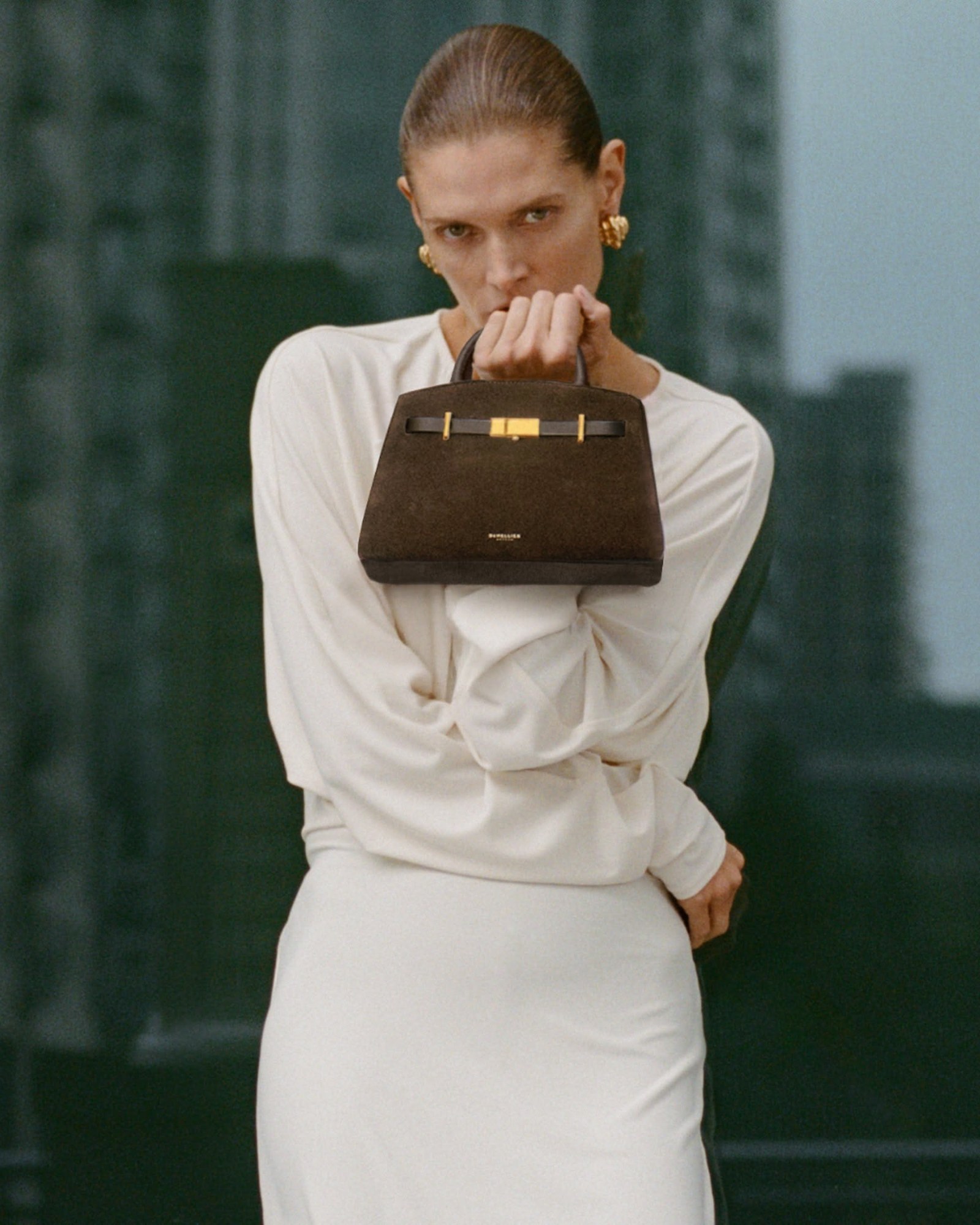 Where to Sell Designer Bags: Fast Offer, Consignment or Trade-In