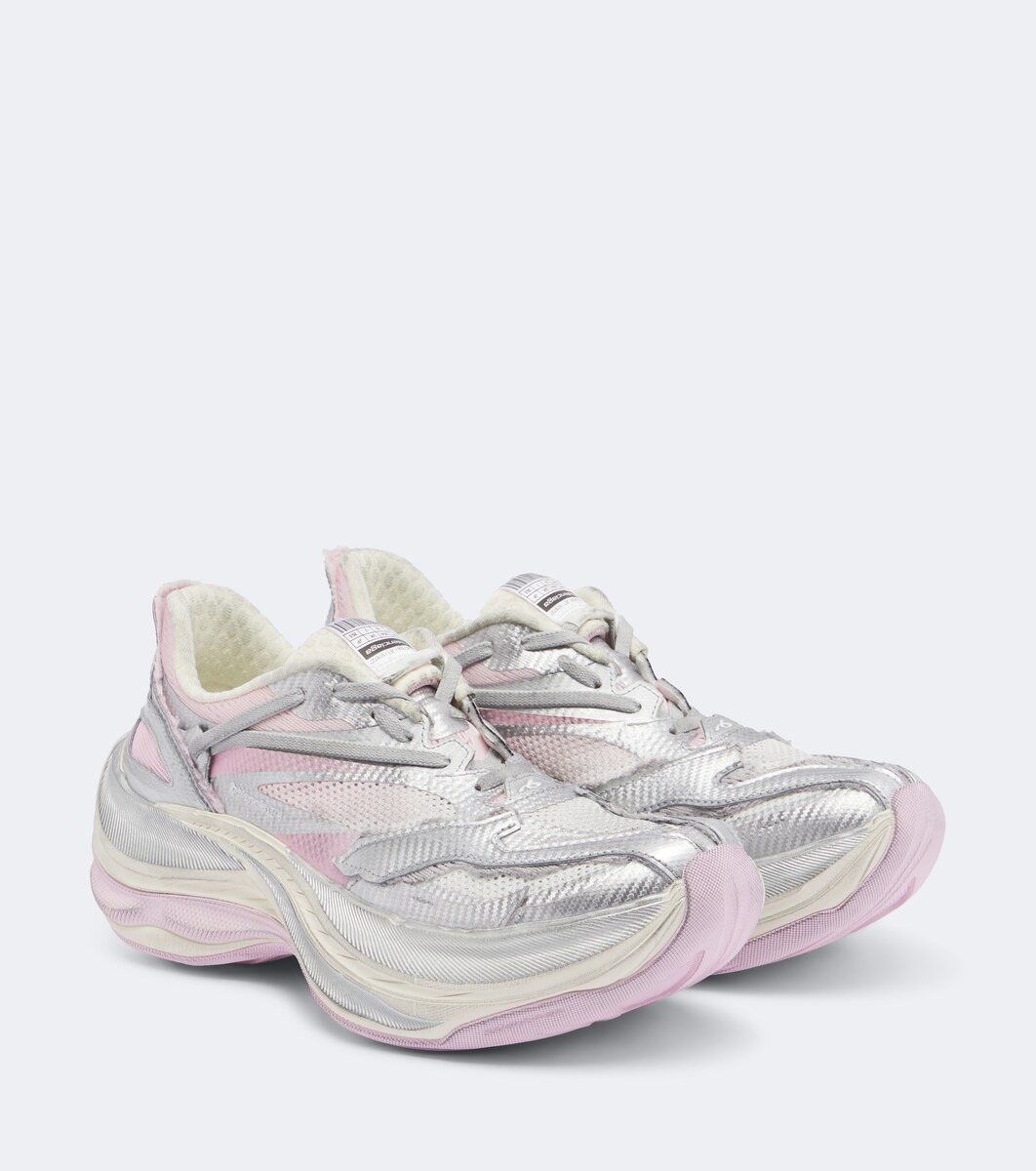 Jet sneakers