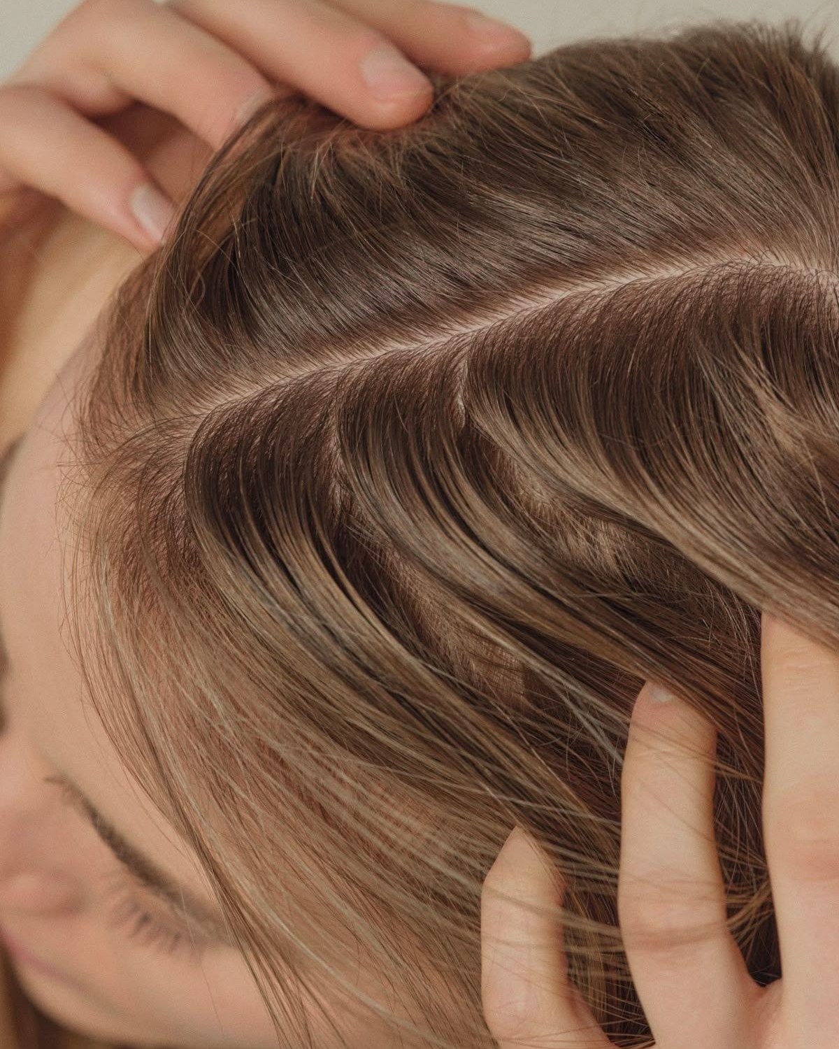 What a Hair Growth Shampoo Can and Cannot Do for Thinning Hair