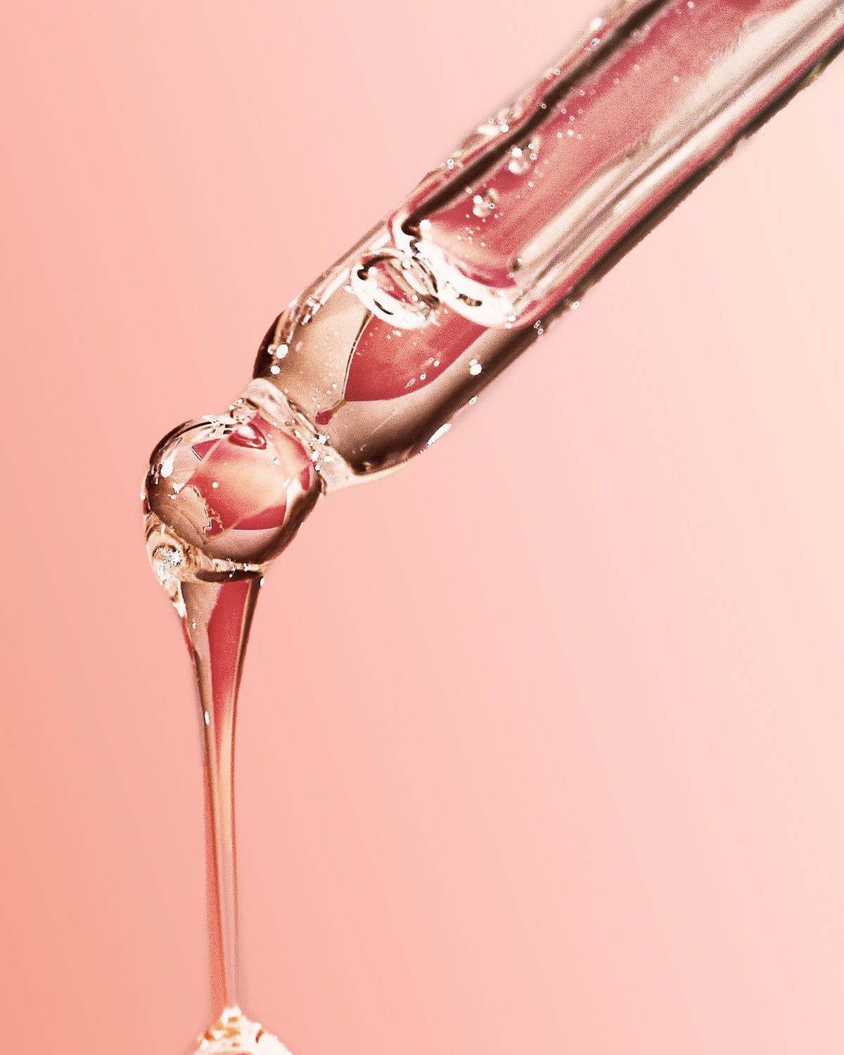 Why Everyone Is Talking About the medicube PDRN Pink Peptide Serum