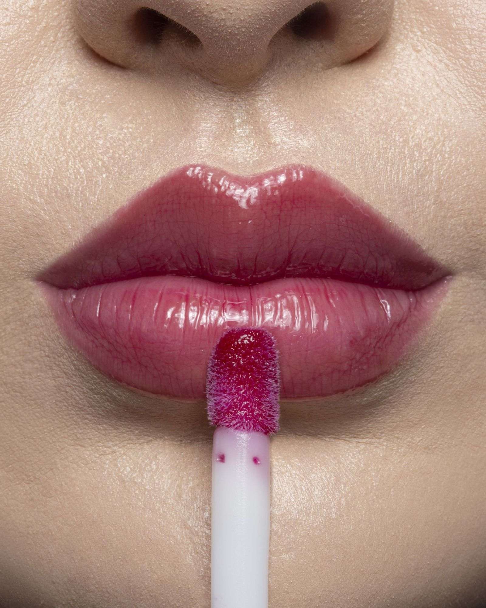 Gloss Over Lipstick: The Layering Trick for Fall