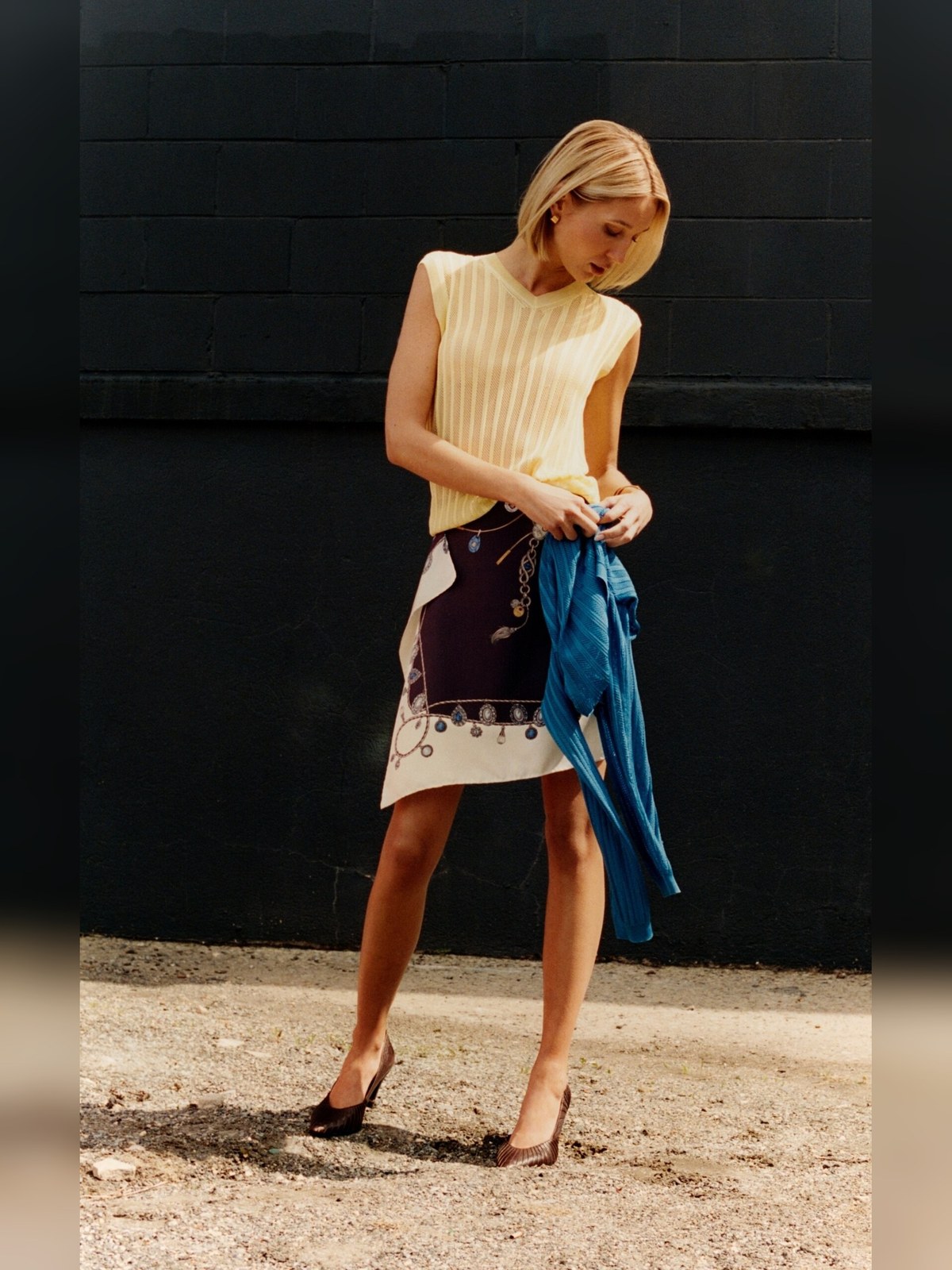 Butter Yellow City Lunch outfit: An easy, sunny look for lunch in the city.
