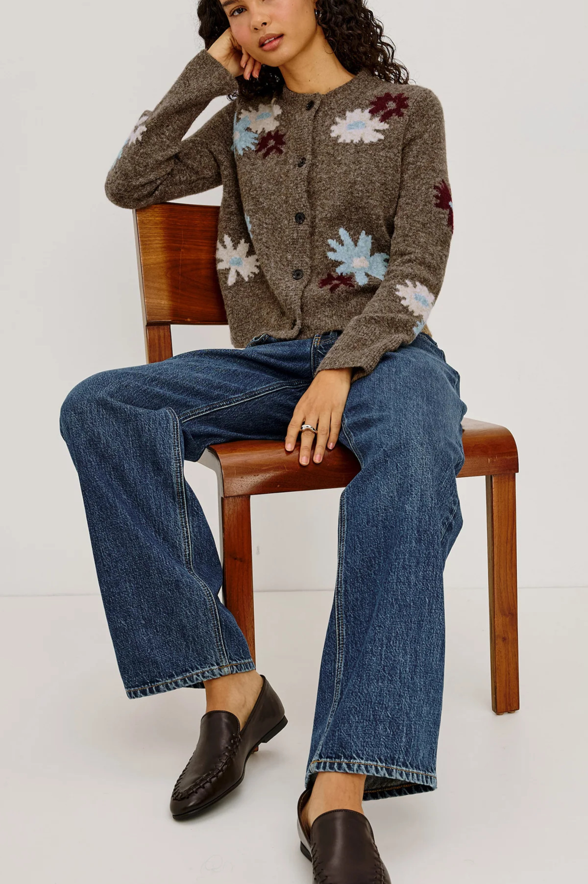 Millie Cardigan - Oatmeal Daisies
