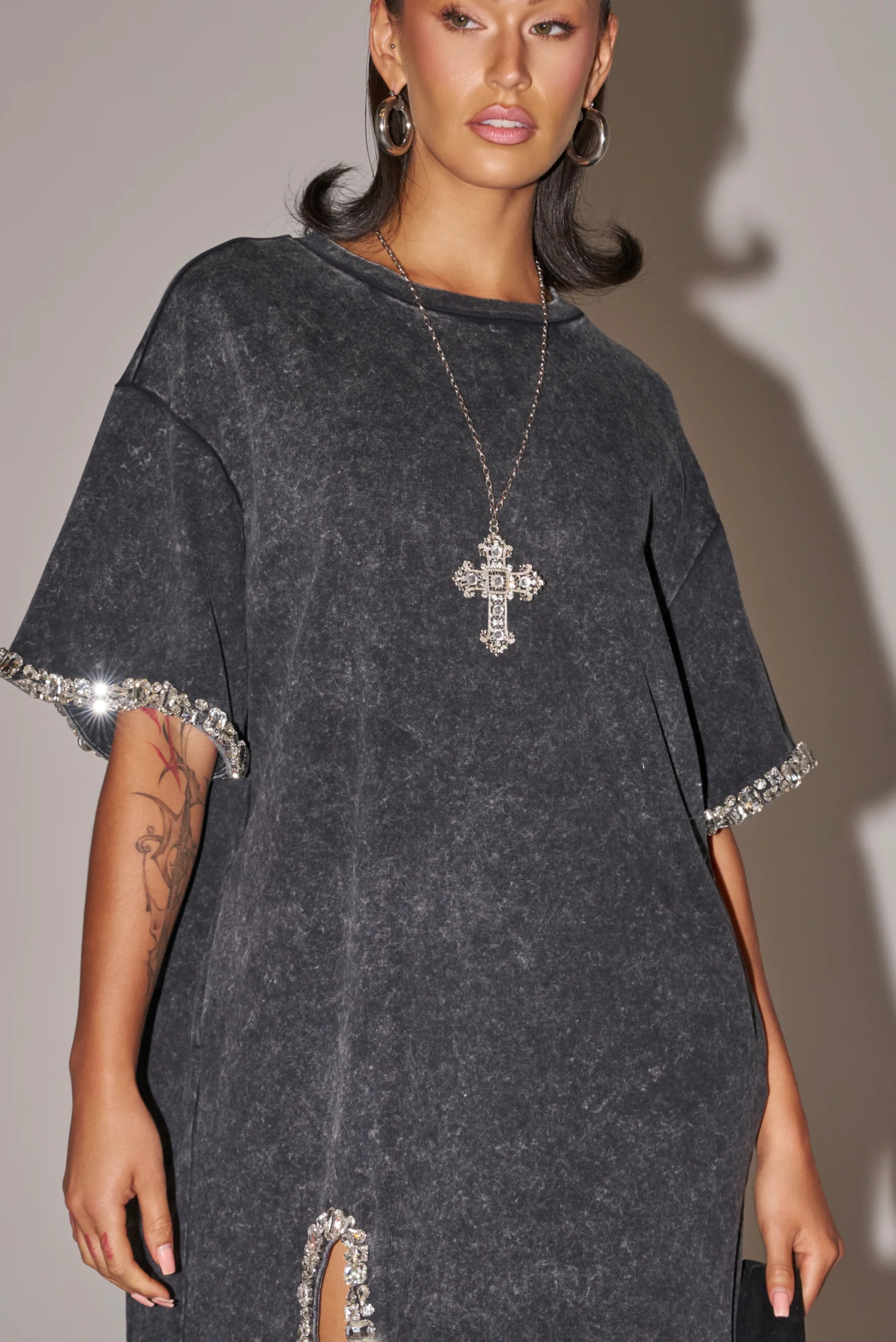 COOL GIRL EMBELLISHED TEE SHIRT DRESS IN BLACK